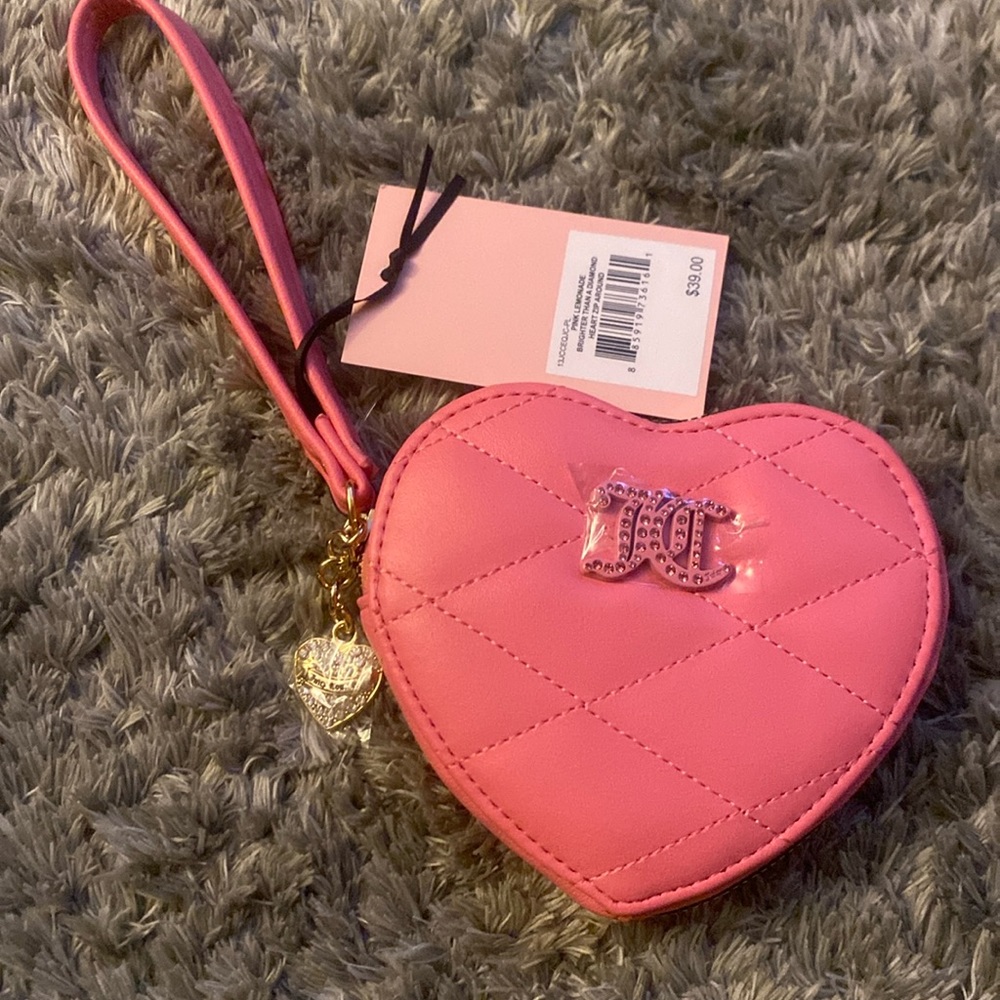 Wristlet